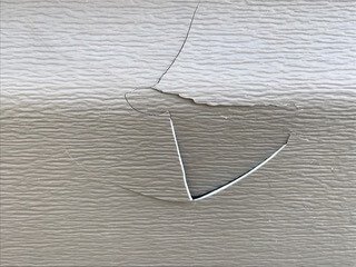 imgi_9_siding-damage-3
